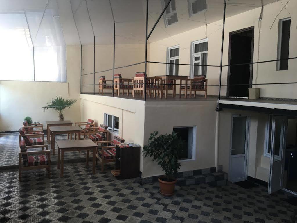 Paradise Hotel Τυφλίδα Εξωτερικό φωτογραφία