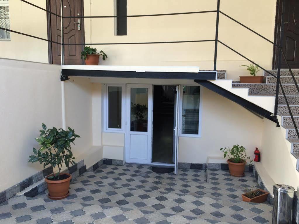Paradise Hotel Τυφλίδα Εξωτερικό φωτογραφία